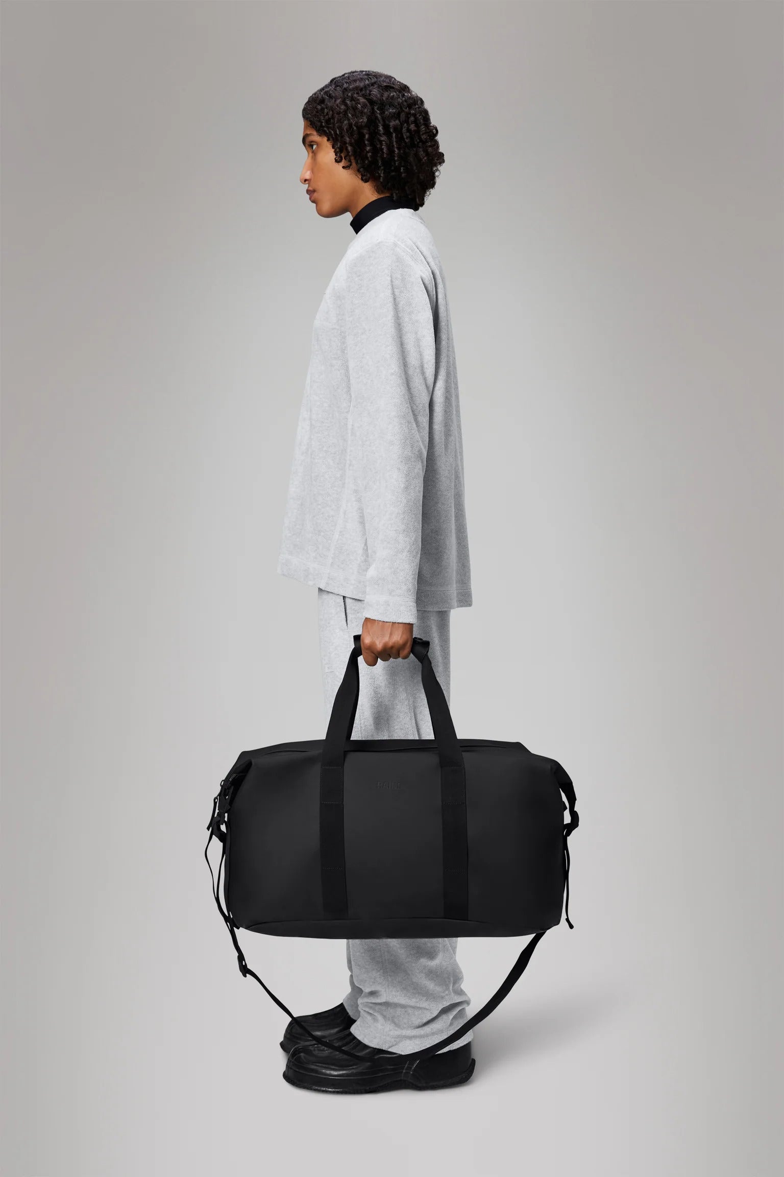RAINS 14200BLACK
